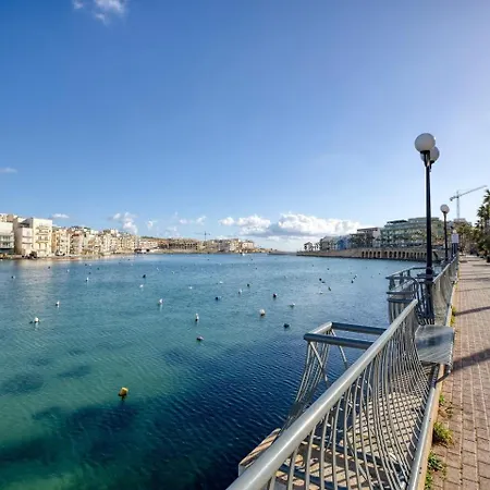 Penthouse, Seaview, Beautiful 2br 4 Daire Marsaskala