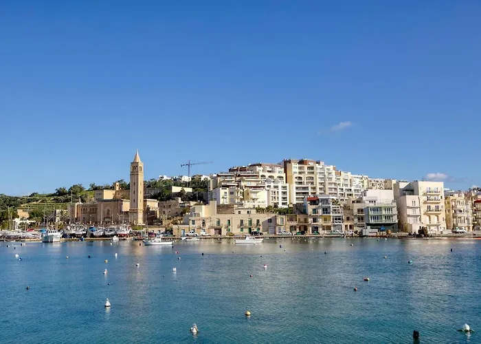 Penthouse, Seaview, Beautiful 2br 4 Appartement Marsaskala