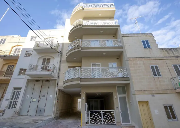 Penthouse, Seaview, Beautiful 2br 4 Marsaskala