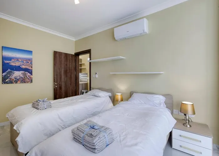 Appartement Penthouse, Seaview, Beautiful 2br 4