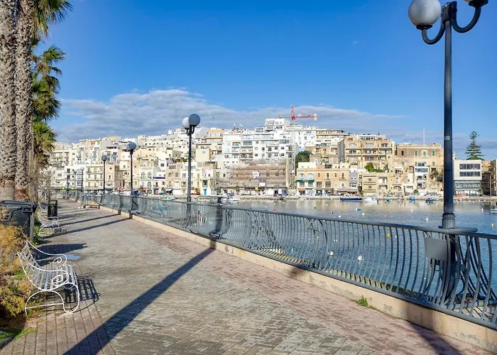 Penthouse, Seaview, Beautiful 2br 4 * Marsaskala